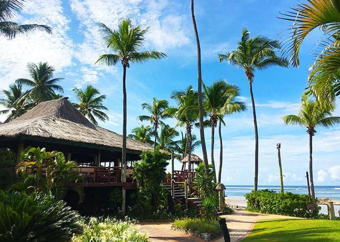 Sundowner at Outrigger Fiji