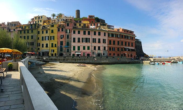 Vernazza harbour in the morning