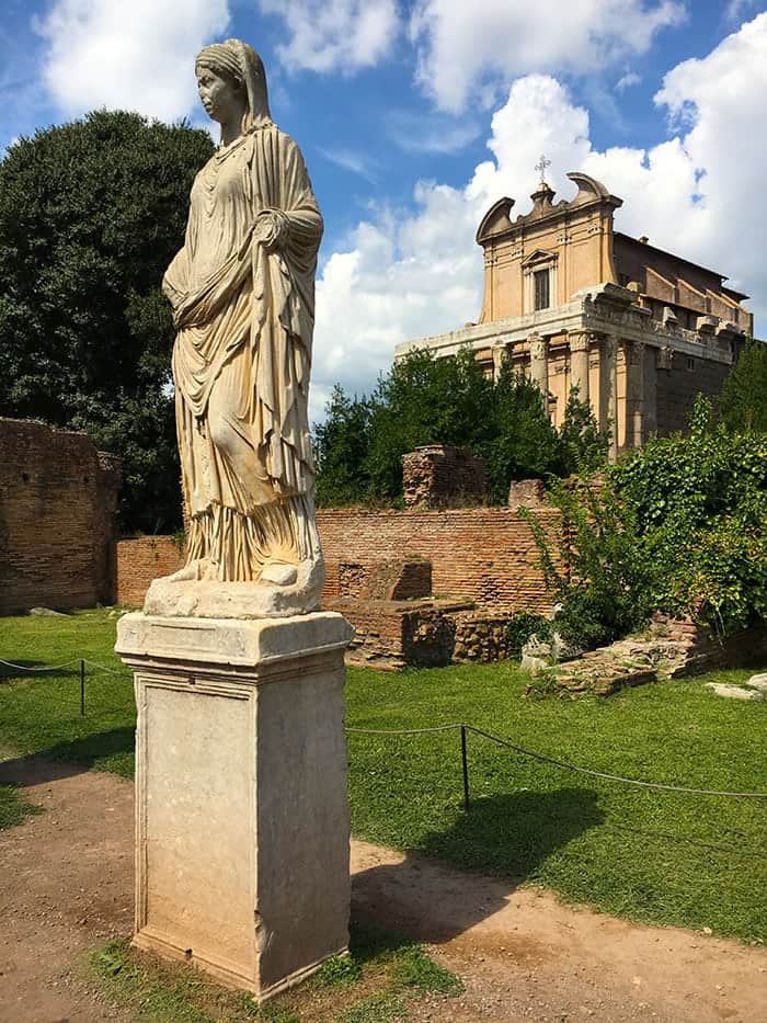 vestal virgin statue in rome