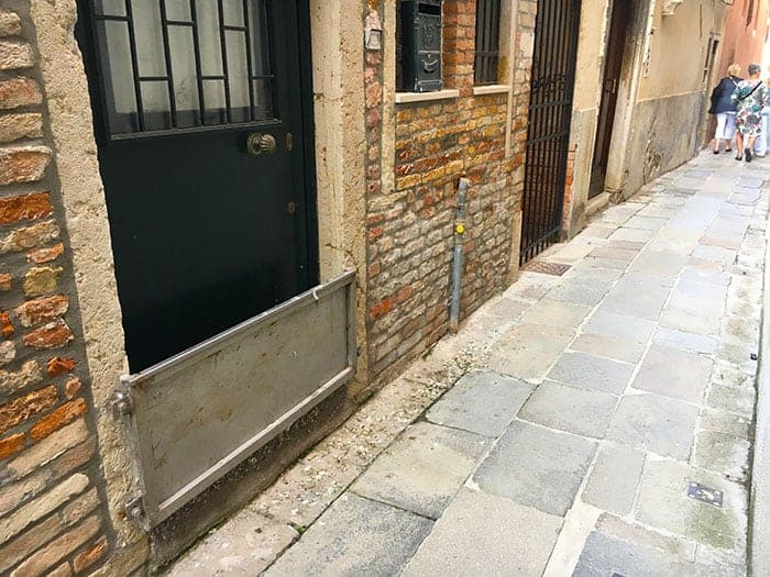 water guards across door Venice