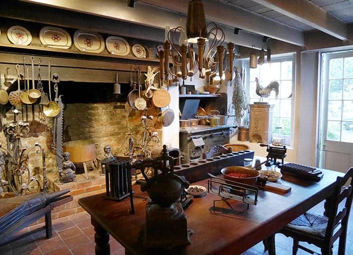 Houmas House kitchen from 1700s