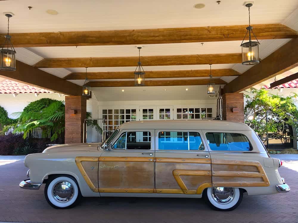 Old Woodie car outside Goodland hotel