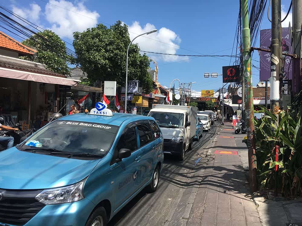 Busy Seminyak street