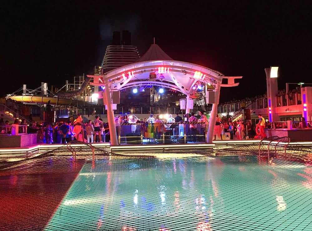 Closing night party on Genting Dream cruise