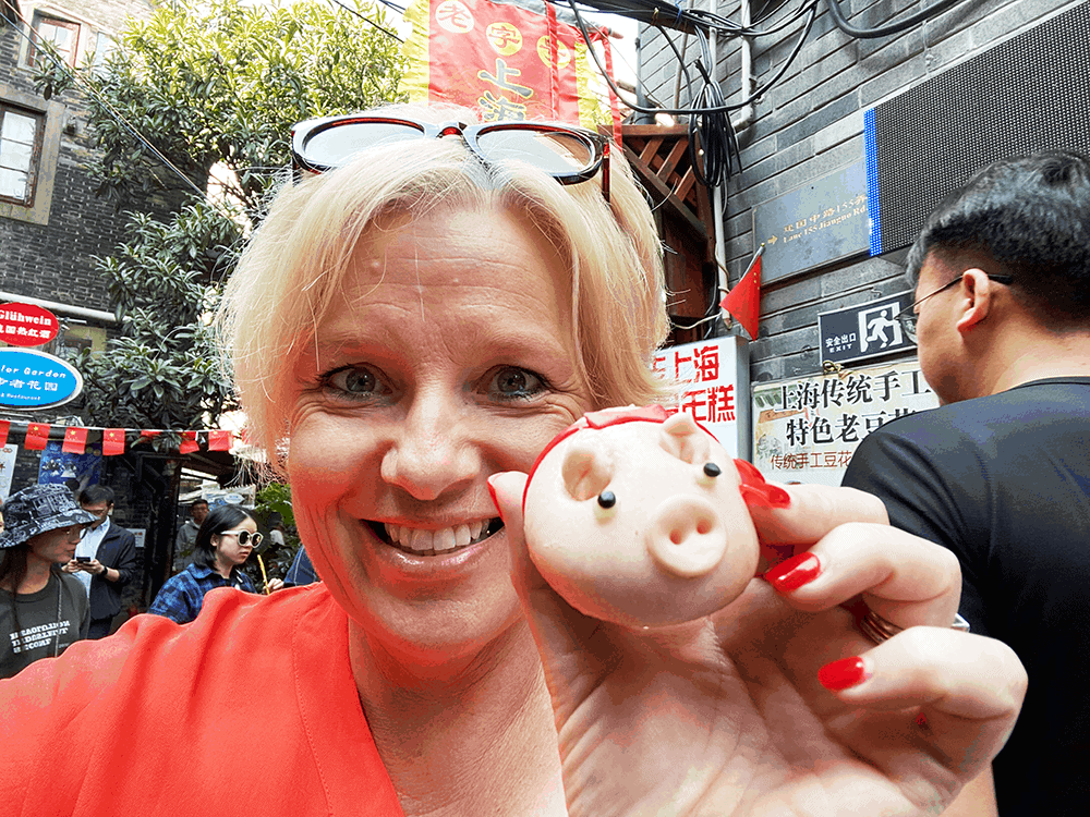 Pig shaped steam bun China