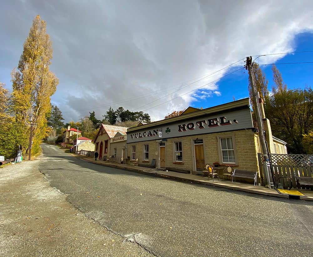 Vulcan Hotel, St Bathans