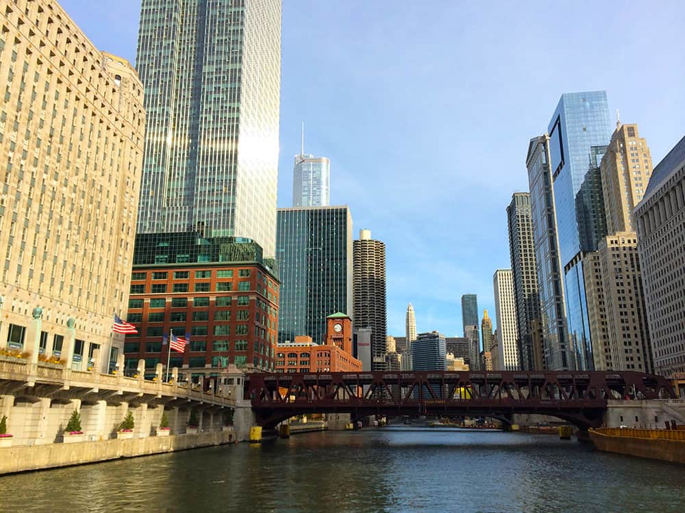 Chicago River boat tour