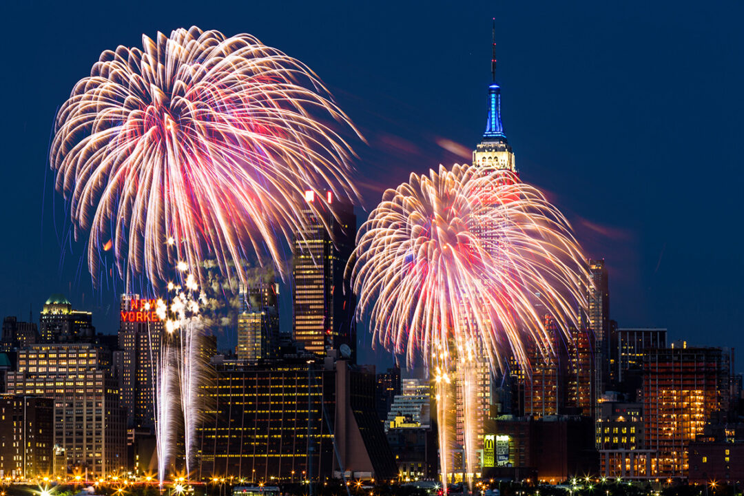 NYC The BEST places to see July 4th fireworks [2024] Blogger at Large