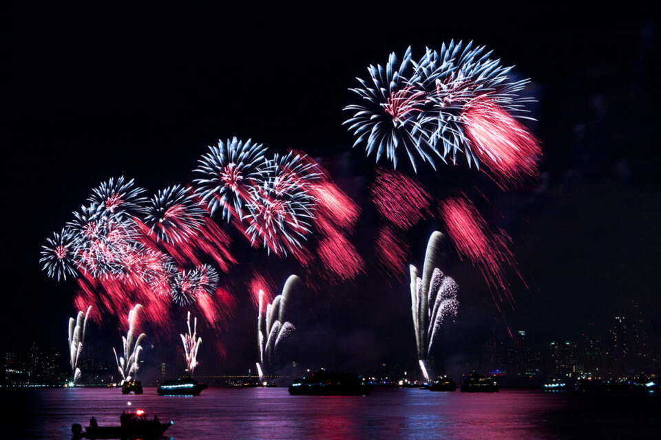 NYC The BEST places to see July 4th fireworks (2025) Blogger at Large