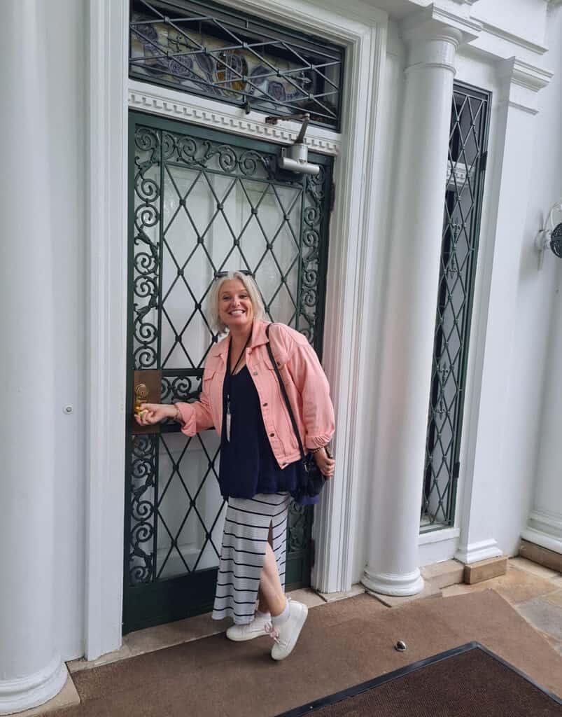 Megan on Graceland doorstep