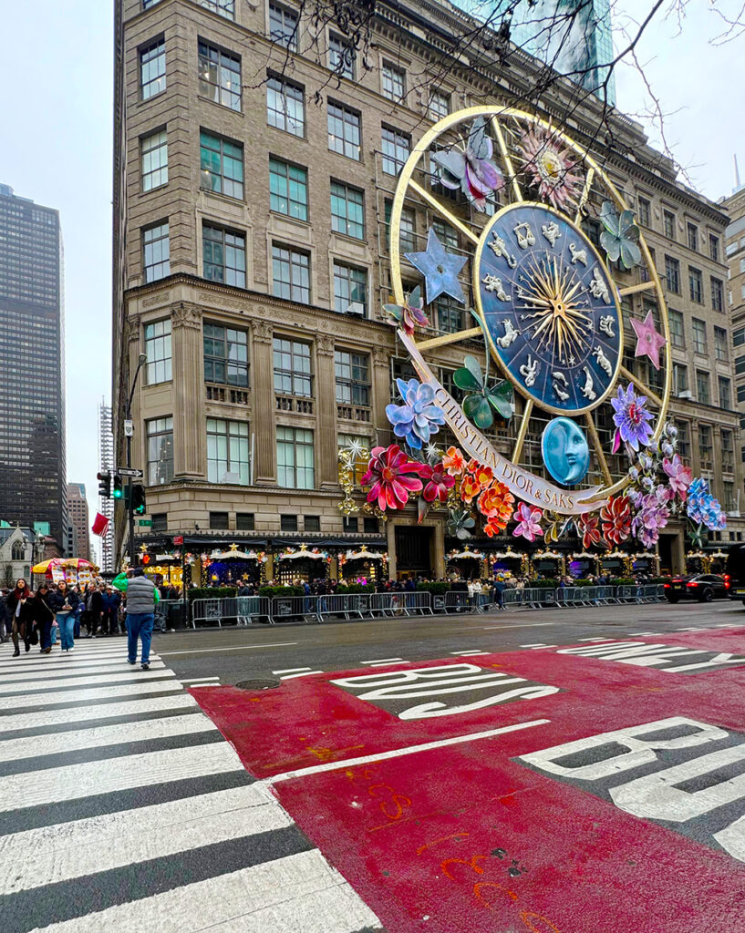 Saks Fifth Avenue Christmas exterior