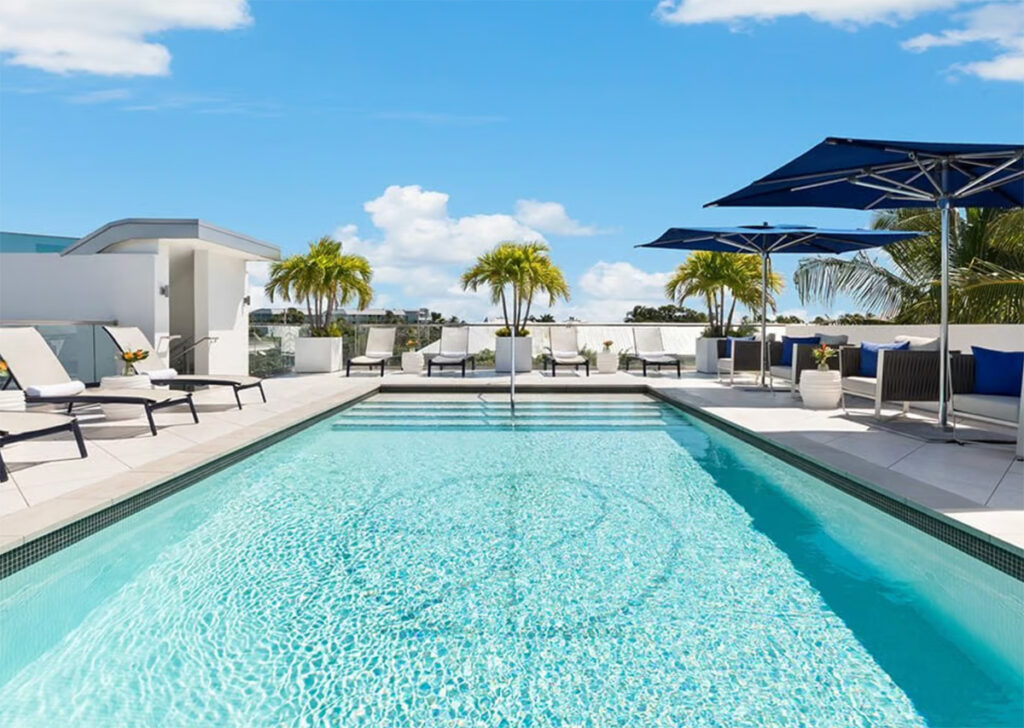 H2O Suites rooftop pool