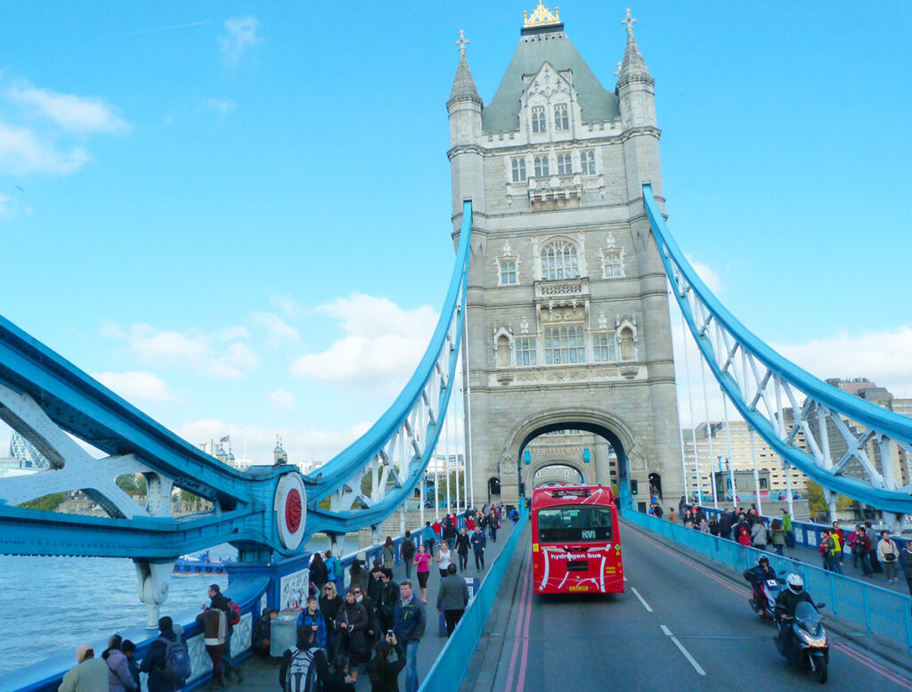 Crossing Tower Bridge