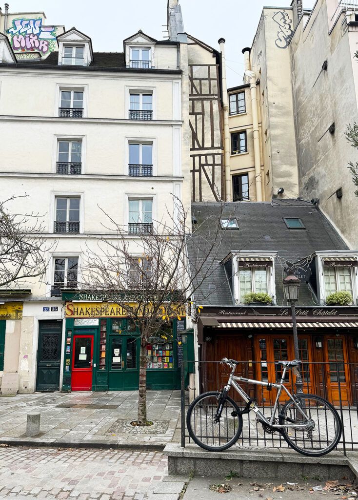 Shakespeare & Company book store