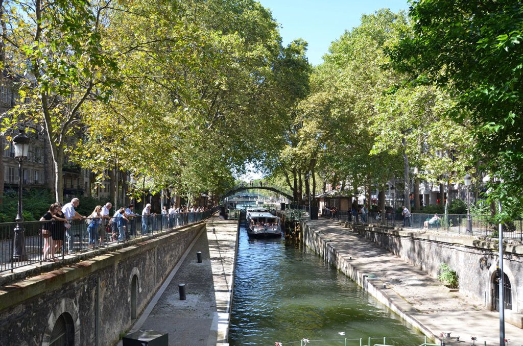 Boating along Canal Saint Martin