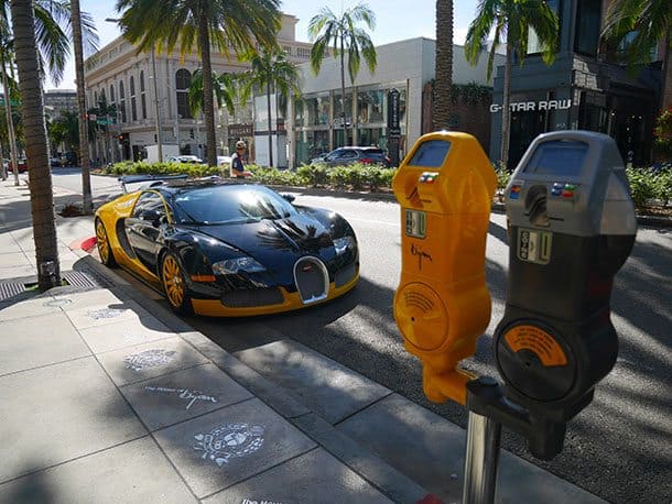 Rodeo Drive yellow car