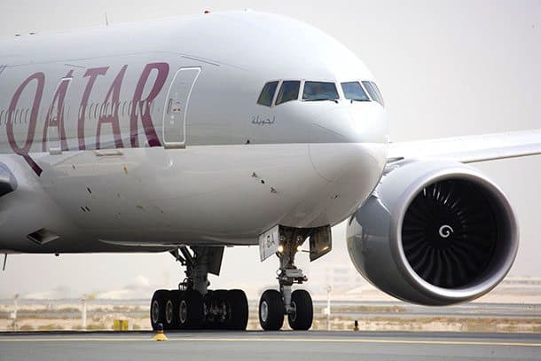 Qatar Airways flies to Auckland