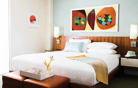 Shoreline Hotel Waikiki bedroom