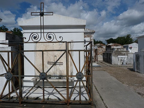 St Louis cemetery New Orleans